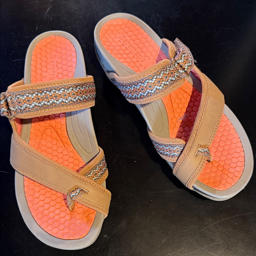 Baretraps Tan and Orange Women's Sandals